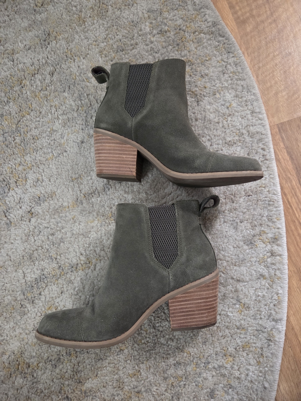 Toms Olive Suede Block Heel Ankle Boots - Women 7.5